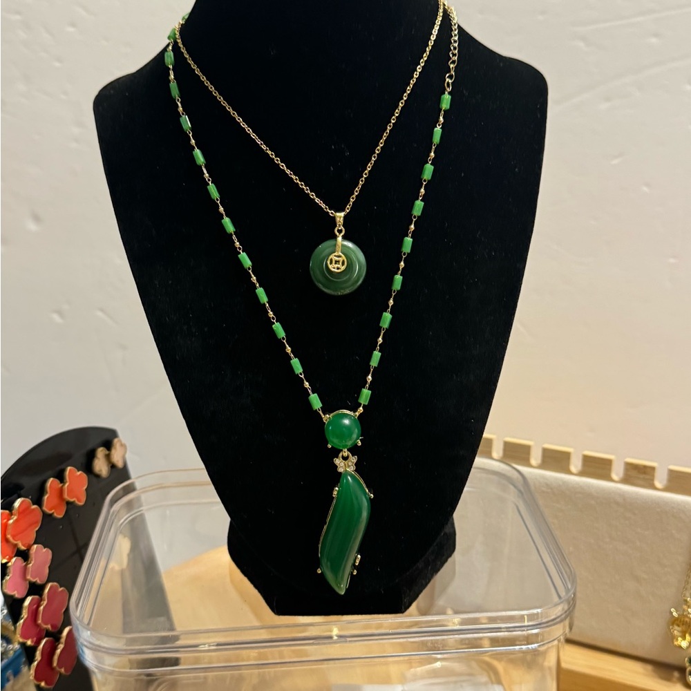 JADE AMY NECKLACE - Picture 2 of 9